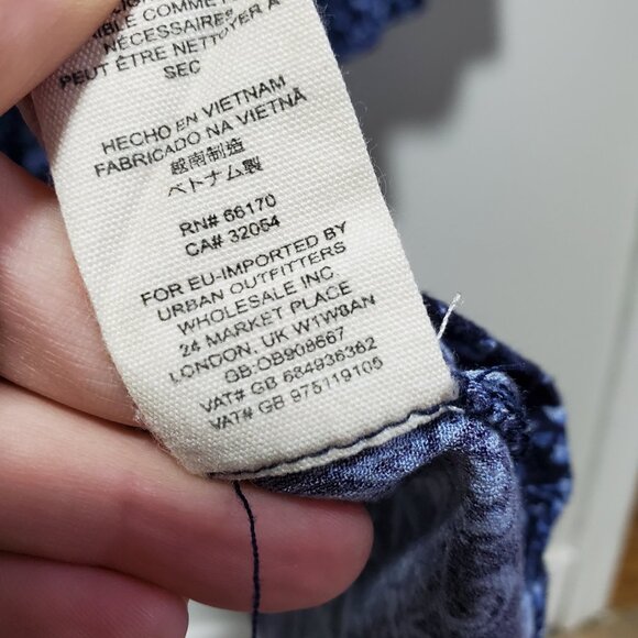 FREE PEOPLE Talk About It Tunic Top Blouse Tiered Peasant Floral Women's Medium - Picture 11 of 13